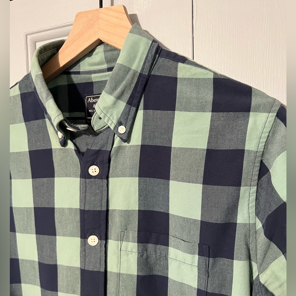 Abercrombie & Fitch Men’s Slim Fit Blue and Green Buffalo Check Casual Shirt